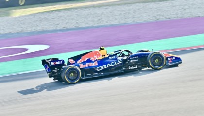 爱游戏体育官方网站-现场｜F1中国大奖赛首日，全球车迷“进站”上海嘉定
